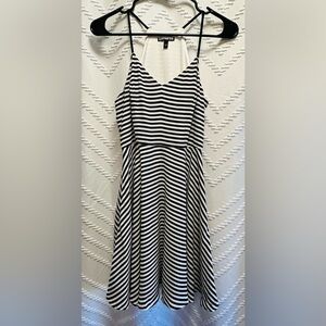 Express Spaghetti Strap White & Black Striped Dress Size 2